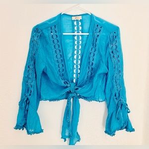 Elan tie front top